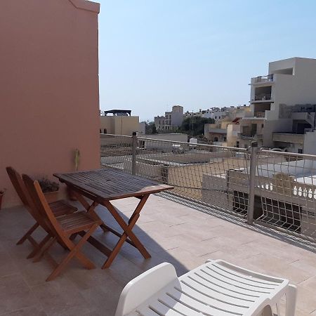 Tal-Marga B&B Qala Exterior photo