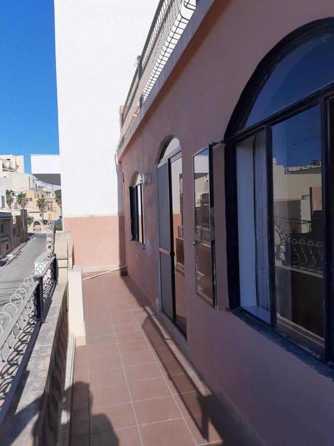 Tal-Marga B&B Qala Exterior photo